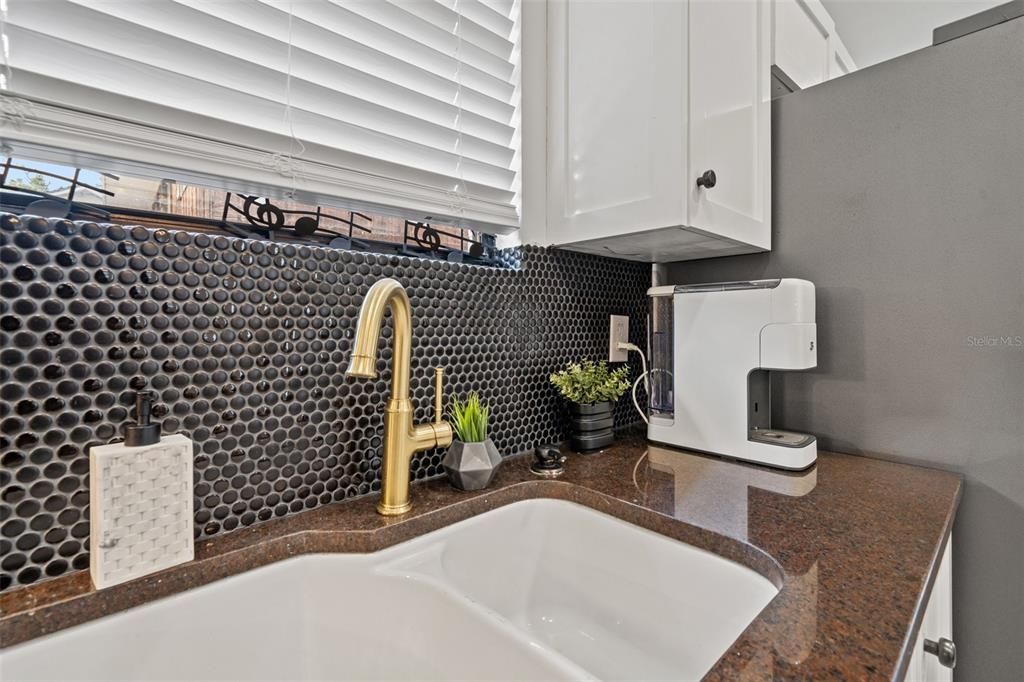 En Venta: $650,000 (2 camas, 2 baños, 1208 Pies cuadrados)