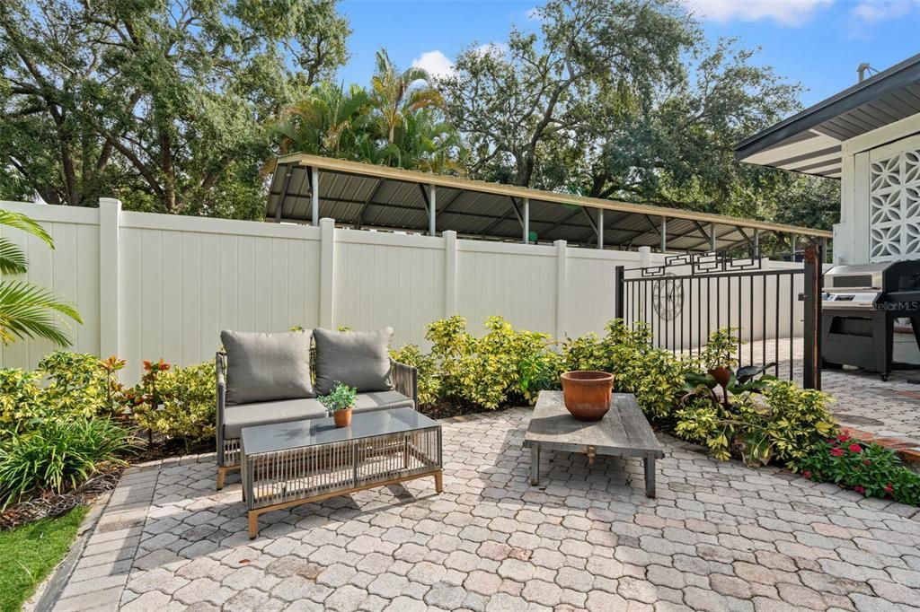 En Venta: $650,000 (2 camas, 2 baños, 1208 Pies cuadrados)