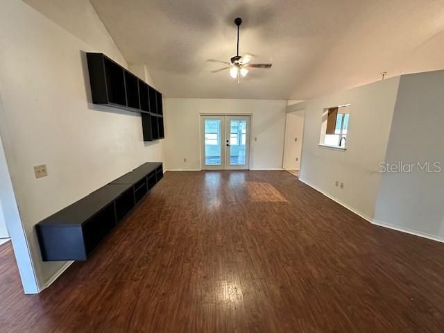 En Venta: $307,500 (3 camas, 2 baños, 1532 Pies cuadrados)