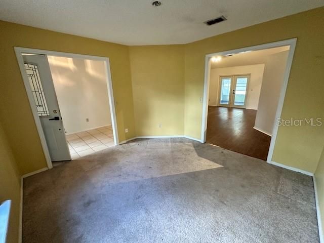 En Venta: $307,500 (3 camas, 2 baños, 1532 Pies cuadrados)