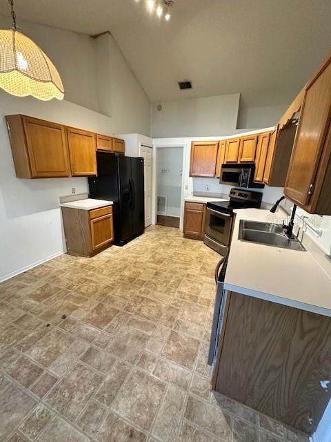 En Venta: $307,500 (3 camas, 2 baños, 1532 Pies cuadrados)