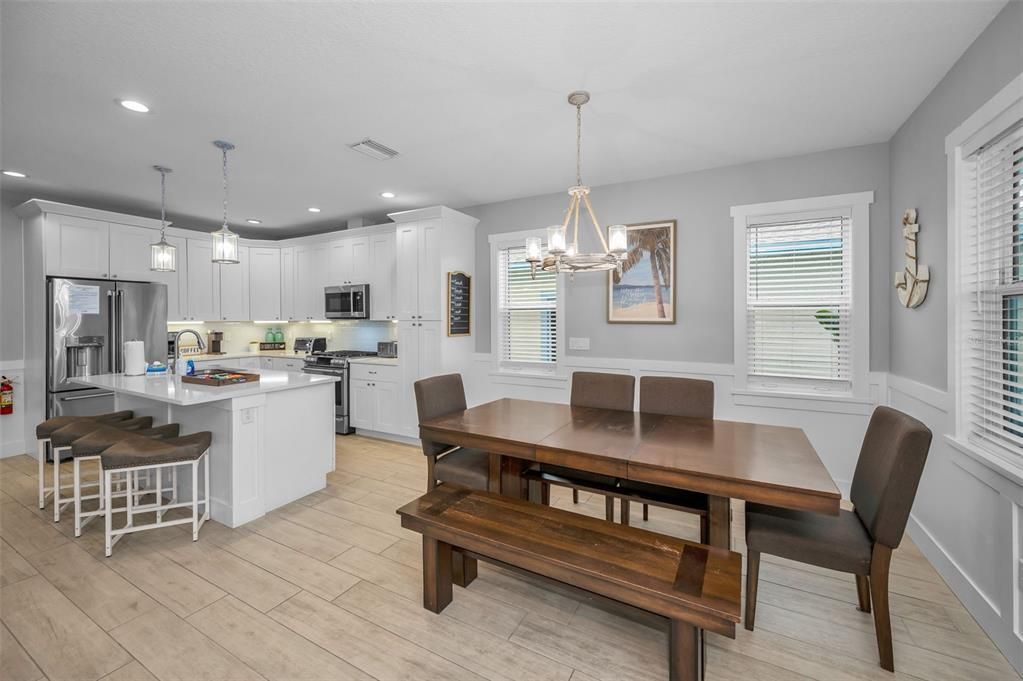 For Sale: $2,100,000 (4 beds, 3 baths, 1940 Square Feet)