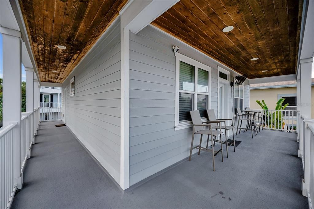 For Sale: $2,100,000 (4 beds, 3 baths, 1940 Square Feet)