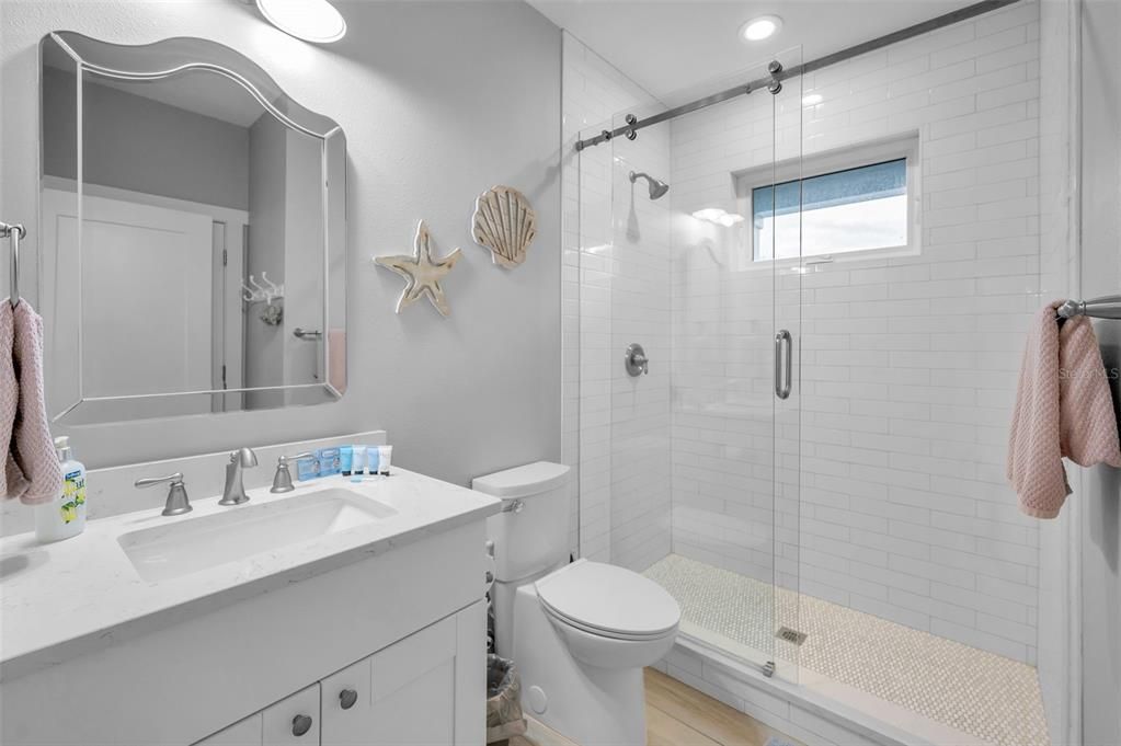 For Sale: $2,100,000 (4 beds, 3 baths, 1940 Square Feet)