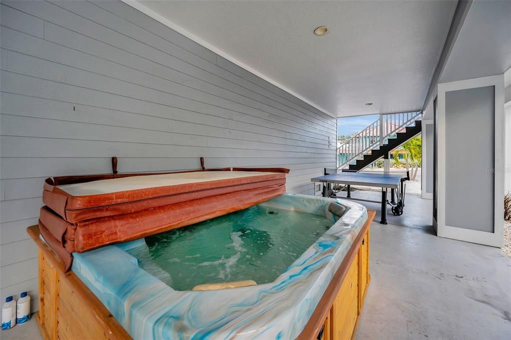 For Sale: $2,100,000 (4 beds, 3 baths, 1940 Square Feet)