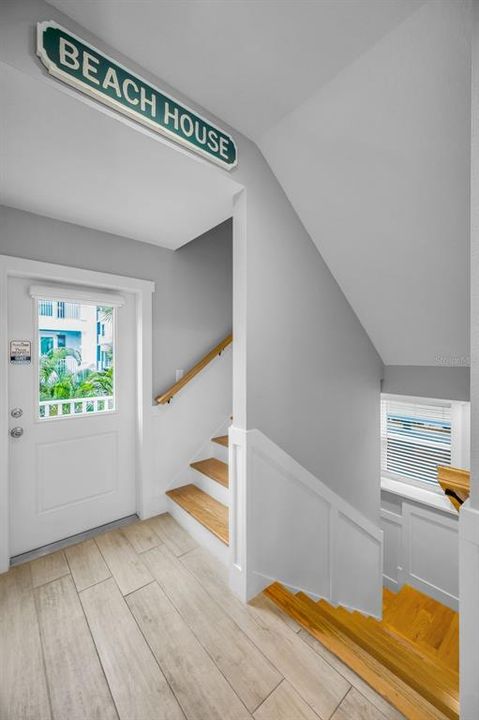 For Sale: $2,100,000 (4 beds, 3 baths, 1940 Square Feet)