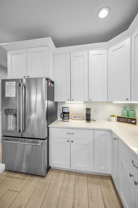 For Sale: $2,100,000 (4 beds, 3 baths, 1940 Square Feet)