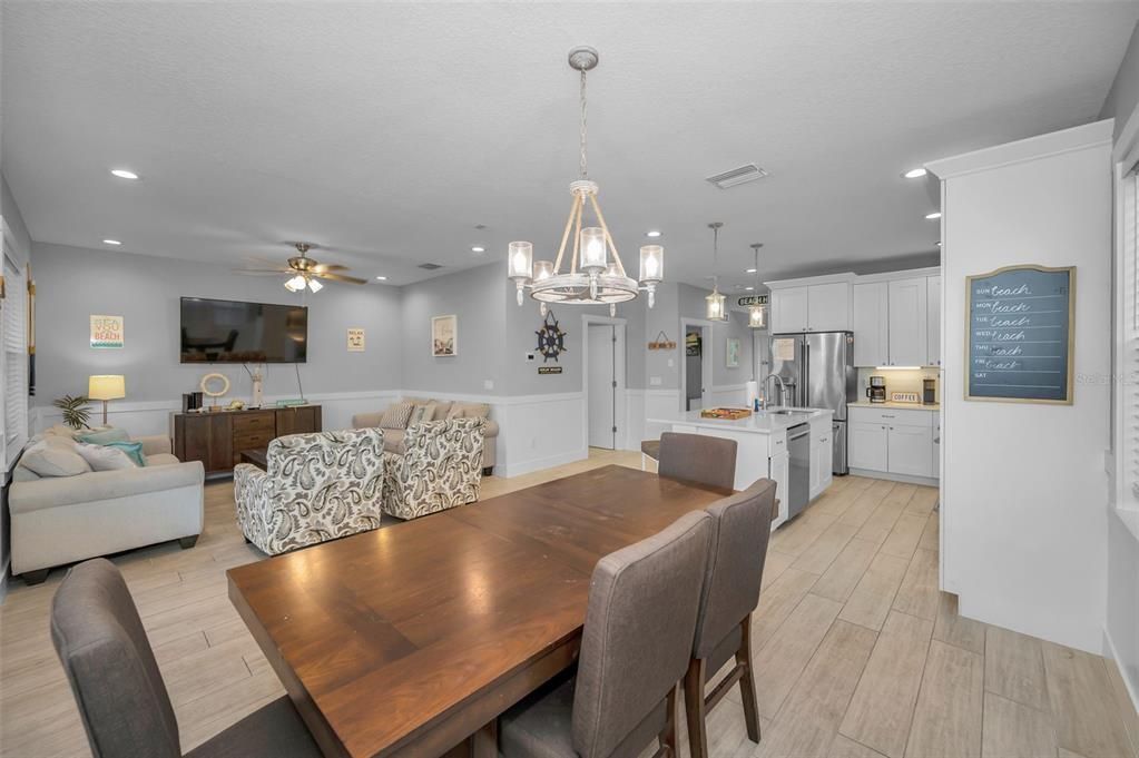 For Sale: $2,100,000 (4 beds, 3 baths, 1940 Square Feet)