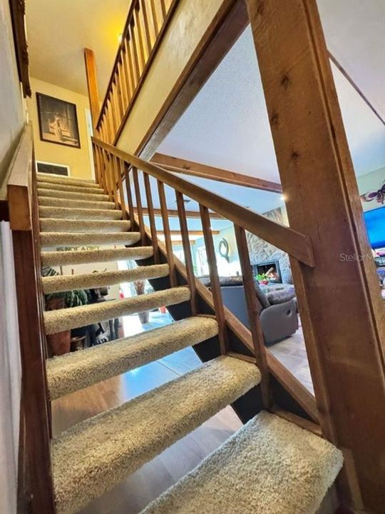 For Rent: $3,000 (4 beds, 2 baths, 2030 Square Feet)