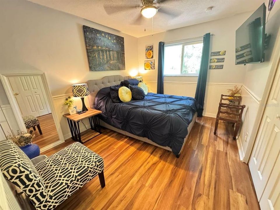 For Rent: $3,000 (4 beds, 2 baths, 2030 Square Feet)