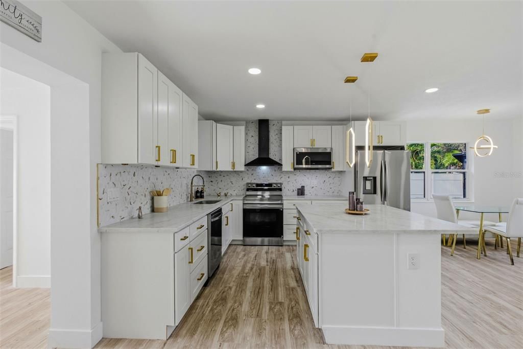 待售: $515,000 (3 贝兹, 2 浴室, 1572 平方英尺)