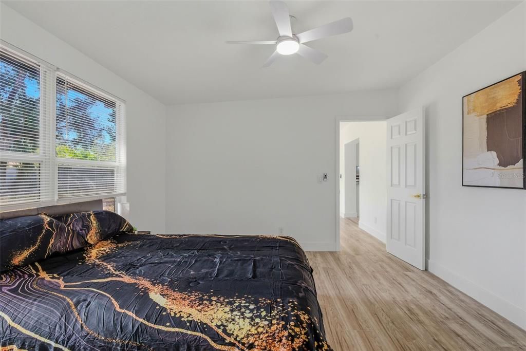 待售: $515,000 (3 贝兹, 2 浴室, 1572 平方英尺)