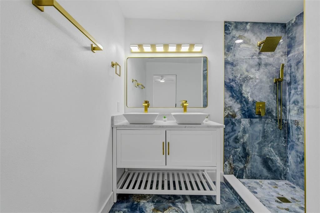 待售: $515,000 (3 贝兹, 2 浴室, 1572 平方英尺)