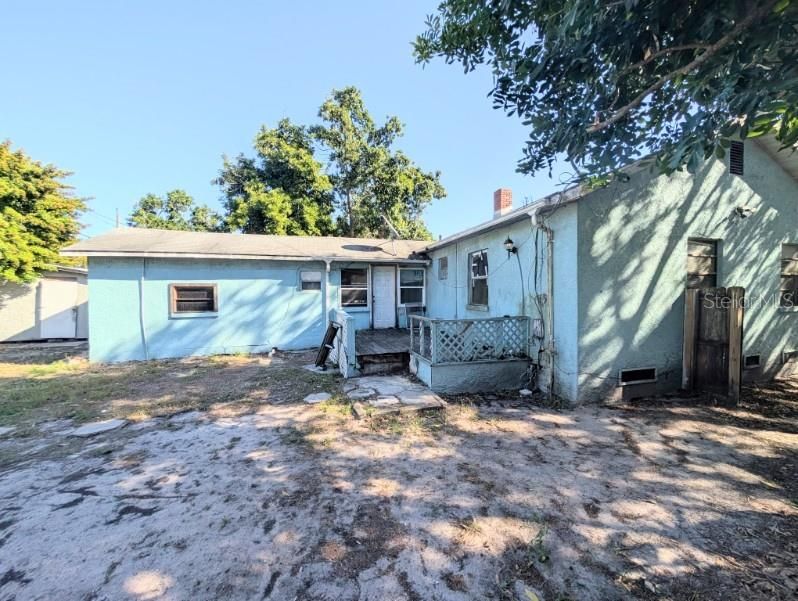 Active With Contract: $229,000 (3 beds, 2 baths, 1332 Square Feet)