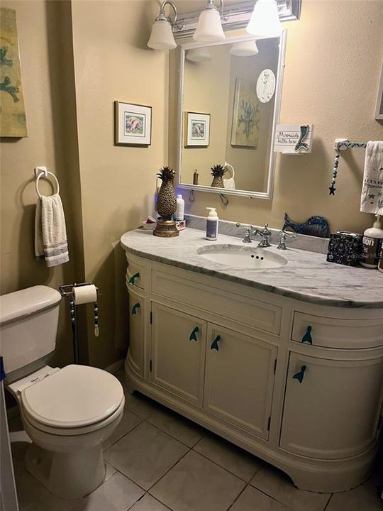 На продажу: $309,000 (3 спален, 2 ванн, 1180 Квадратных фут)