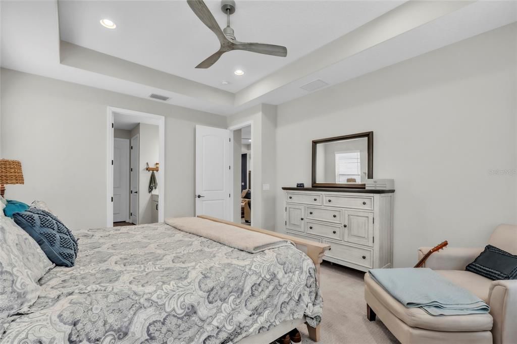 En Venta: $510,000 (4 camas, 3 baños, 2613 Pies cuadrados)