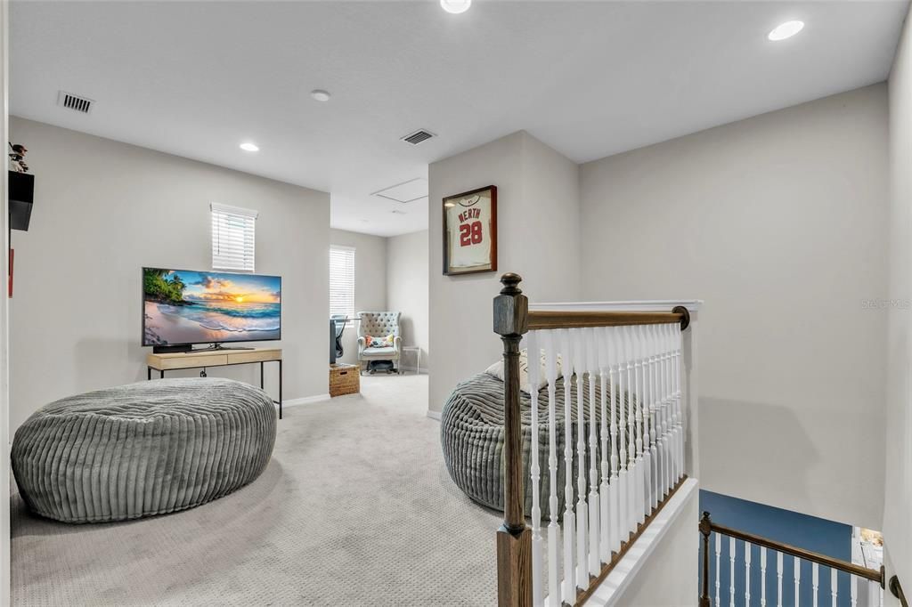 En Venta: $510,000 (4 camas, 3 baños, 2613 Pies cuadrados)