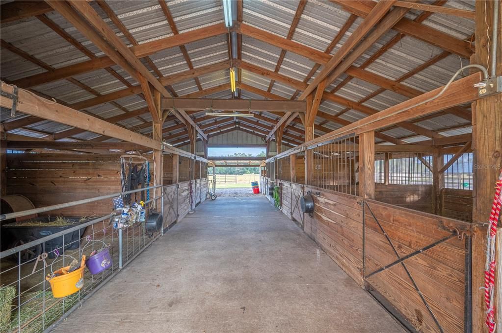 En Venta: $449,900 (4 camas, 2 baños, 2052 Pies cuadrados)