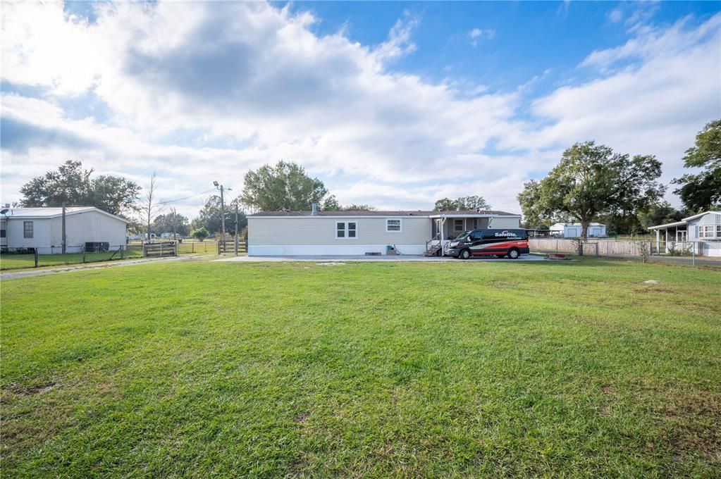 En Venta: $449,900 (4 camas, 2 baños, 2052 Pies cuadrados)