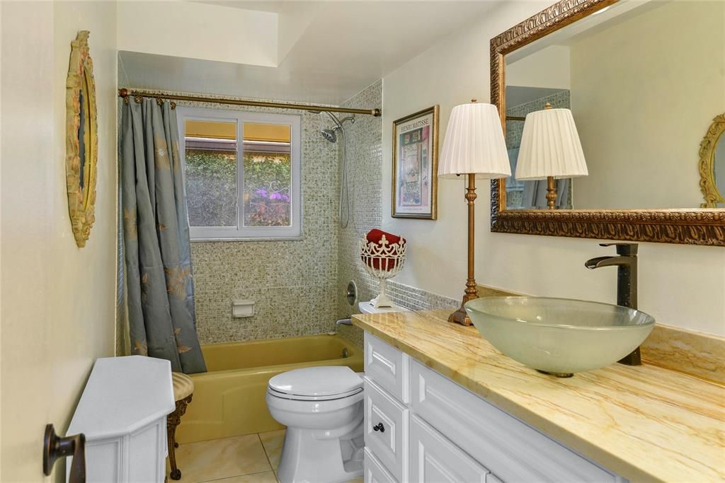 For Sale: $539,000 (4 beds, 2 baths, 1885 Square Feet)