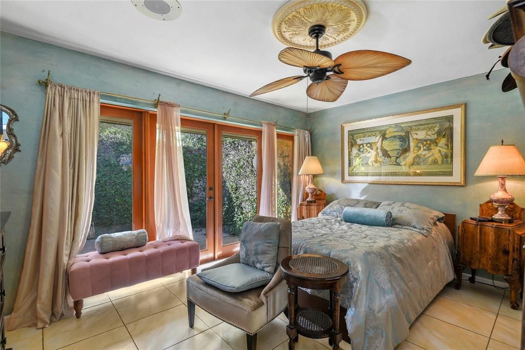 For Sale: $539,000 (4 beds, 2 baths, 1885 Square Feet)