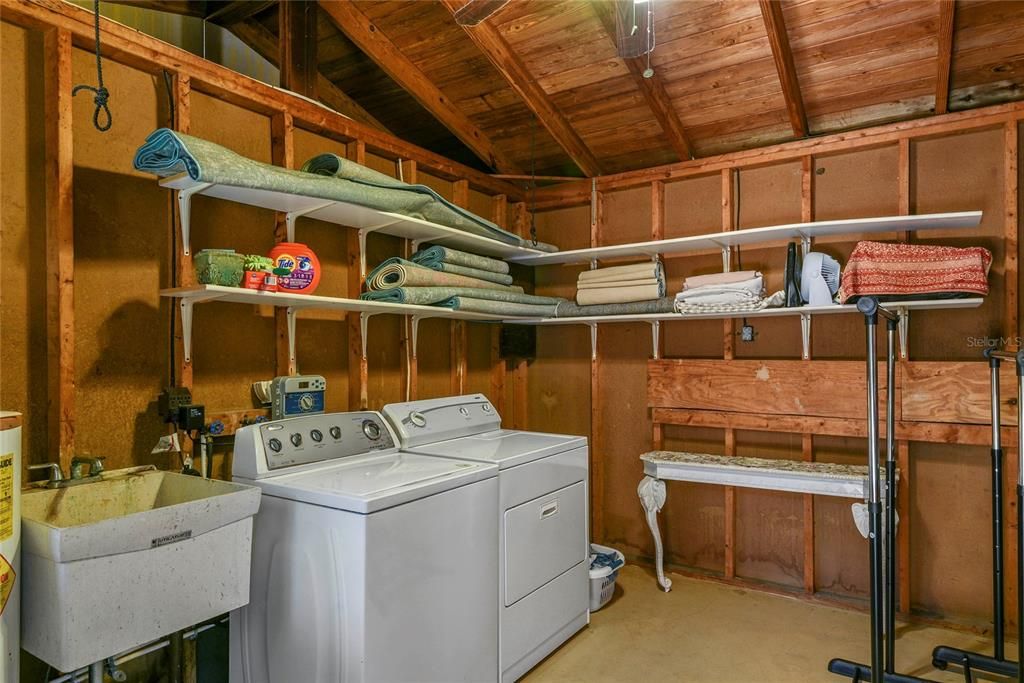 For Sale: $539,000 (4 beds, 2 baths, 1885 Square Feet)