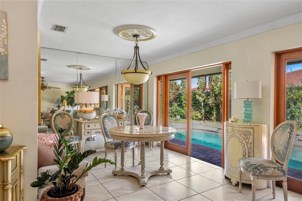 For Sale: $539,000 (4 beds, 2 baths, 1885 Square Feet)