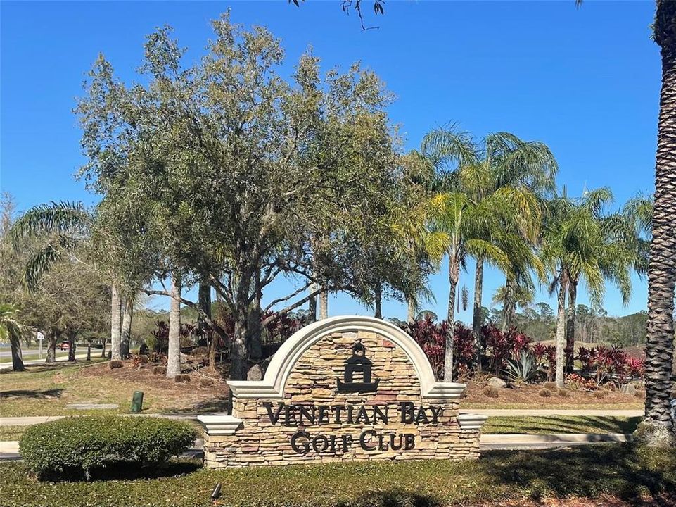 На продажу: $329,500 (3 спален, 2 ванн, 1614 Квадратных фут)