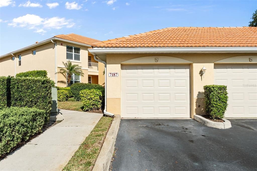 出租: $2,400 (2 贝兹, 2 浴室, 1552 平方英尺)