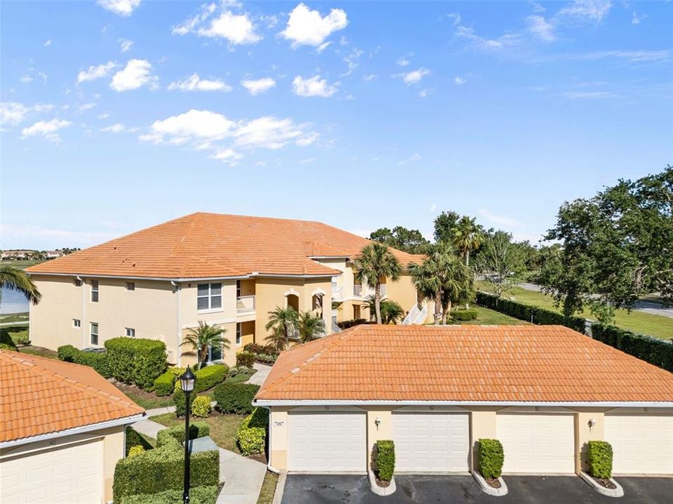 出租: $2,400 (2 贝兹, 2 浴室, 1552 平方英尺)