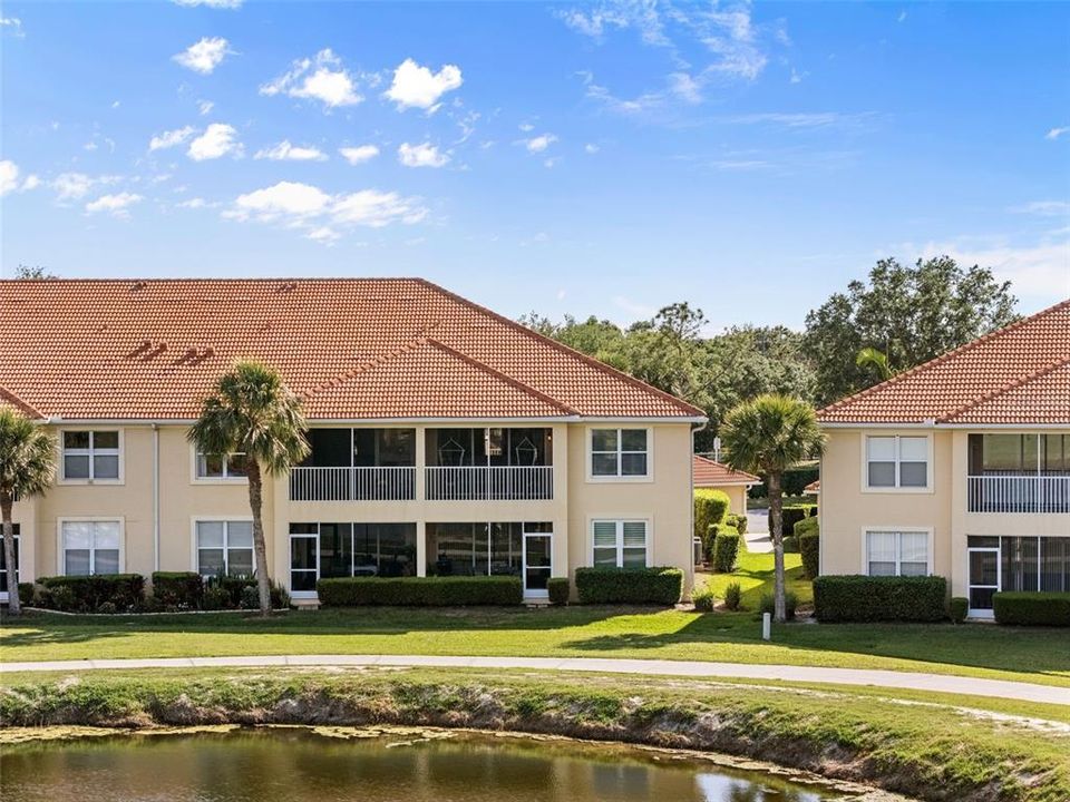 出租: $2,400 (2 贝兹, 2 浴室, 1552 平方英尺)