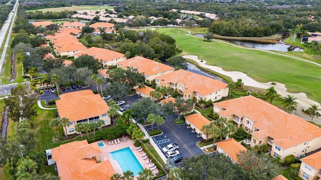 出租: $2,400 (2 贝兹, 2 浴室, 1552 平方英尺)