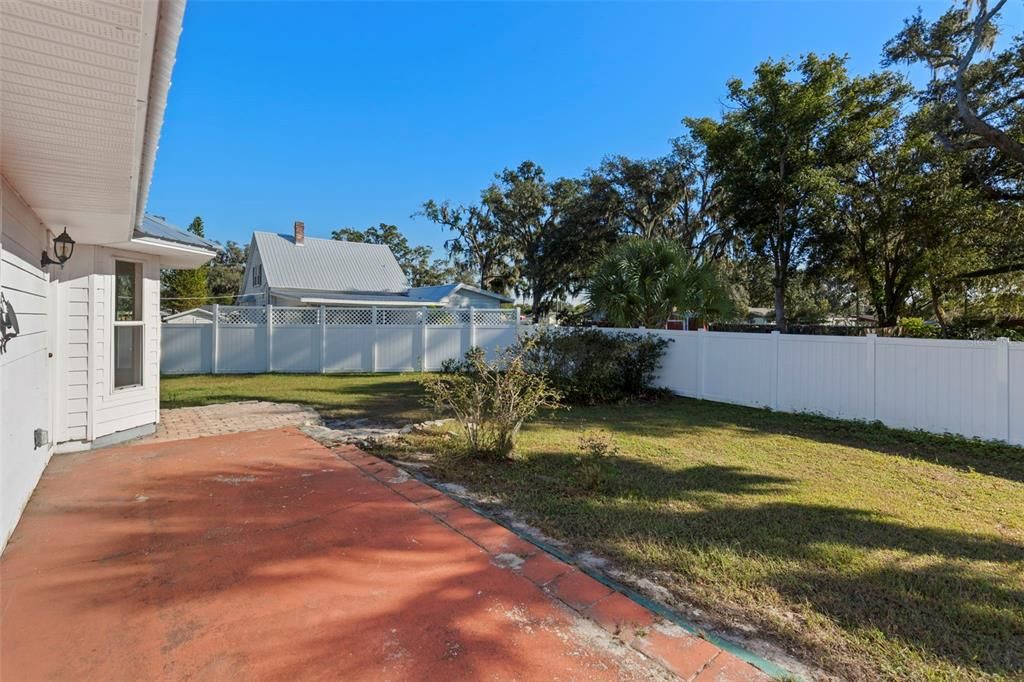 Activo con contrato: $239,900 (1 camas, 1 baños, 839 Pies cuadrados)