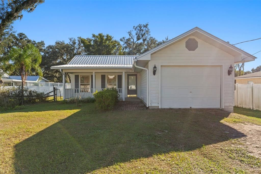 Activo con contrato: $239,900 (1 camas, 1 baños, 839 Pies cuadrados)