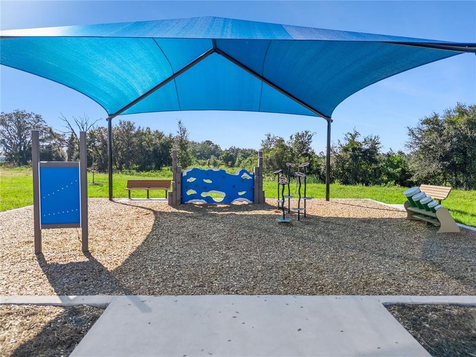 En Venta: $488,990 (5 camas, 3 baños, 2601 Pies cuadrados)