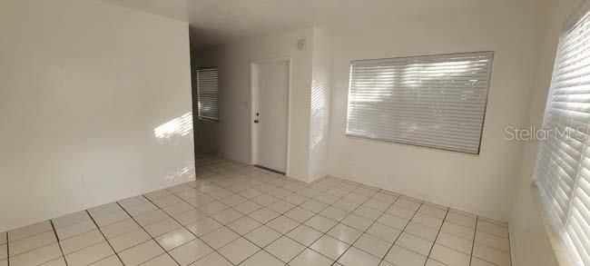 En Venta: $325,000 (3 camas, 1 baños, 1205 Pies cuadrados)