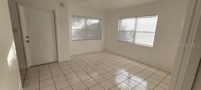 En Venta: $325,000 (3 camas, 1 baños, 1205 Pies cuadrados)