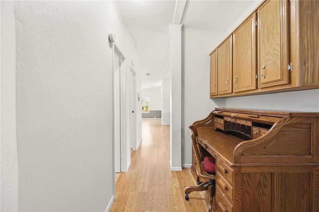 For Sale: $229,000 (2 beds, 2 baths, 1340 Square Feet)