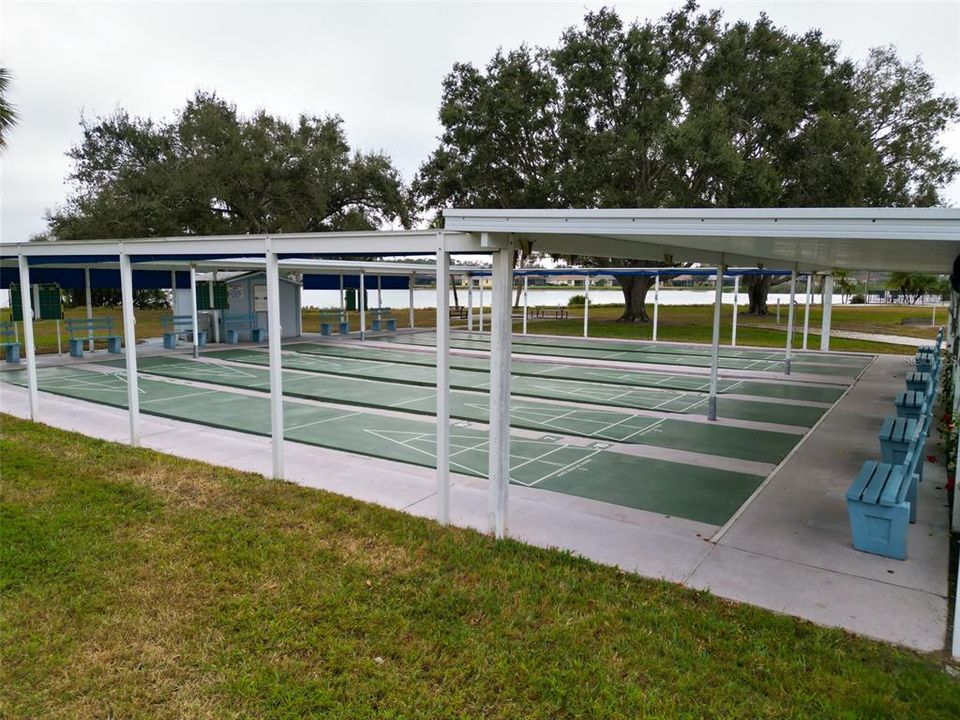 For Sale: $229,000 (2 beds, 2 baths, 1340 Square Feet)