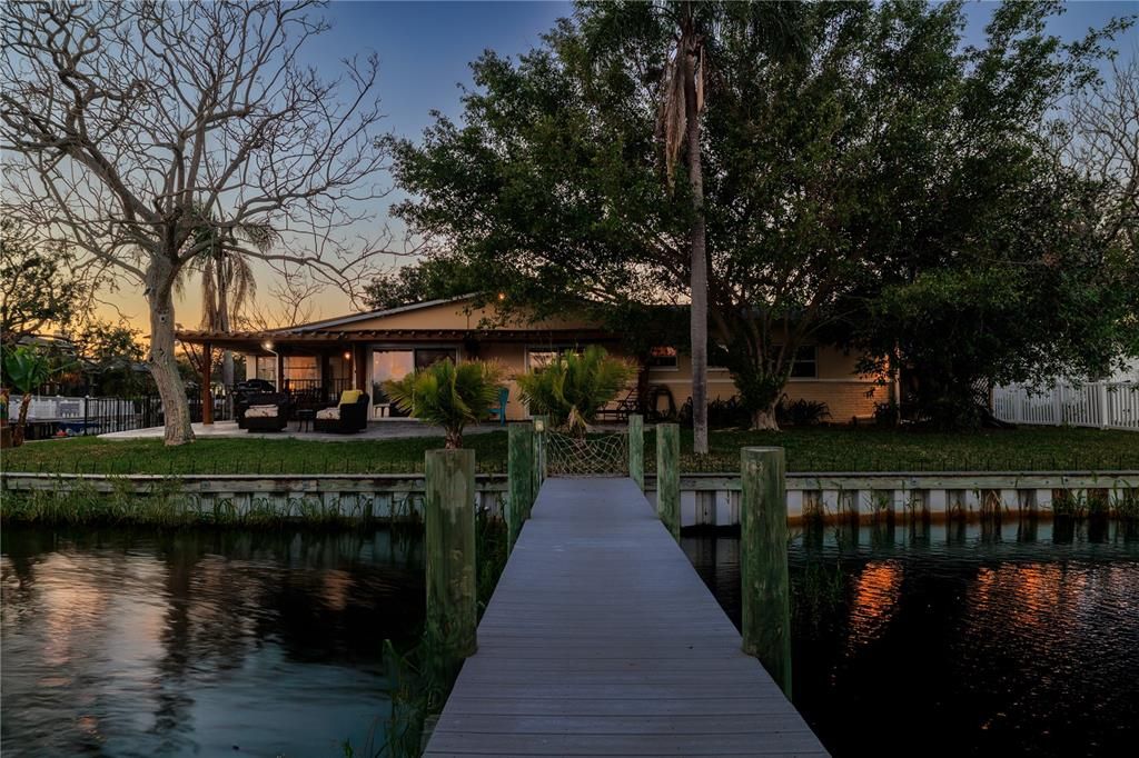 待售: $599,900 (4 贝兹, 3 浴室, 2534 平方英尺)