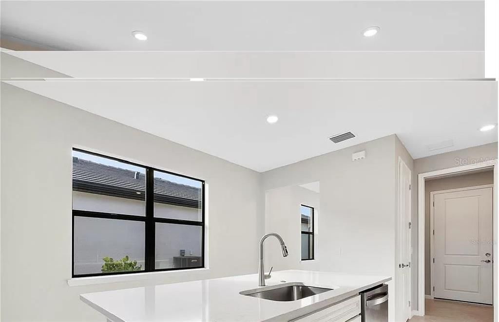 For Sale: $827,500 (3 beds, 2 baths, 1640 Square Feet)