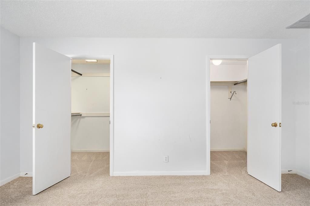 待售: $550,000 (5 贝兹, 3 浴室, 2922 平方英尺)