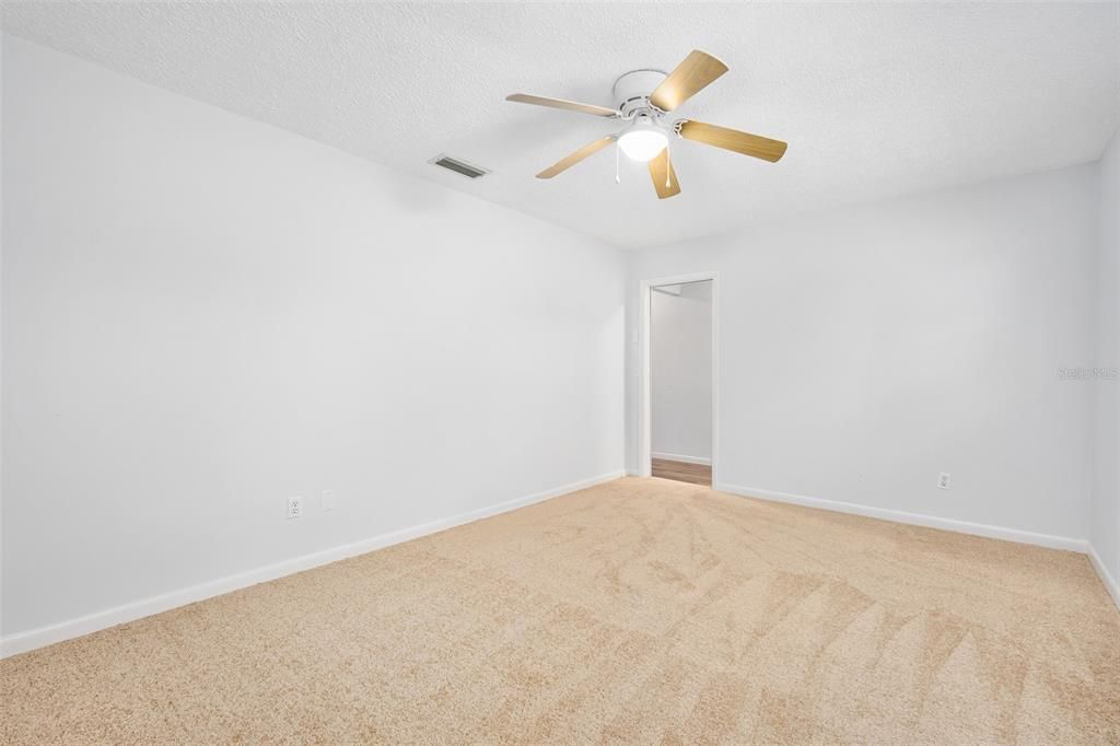 待售: $550,000 (5 贝兹, 3 浴室, 2922 平方英尺)