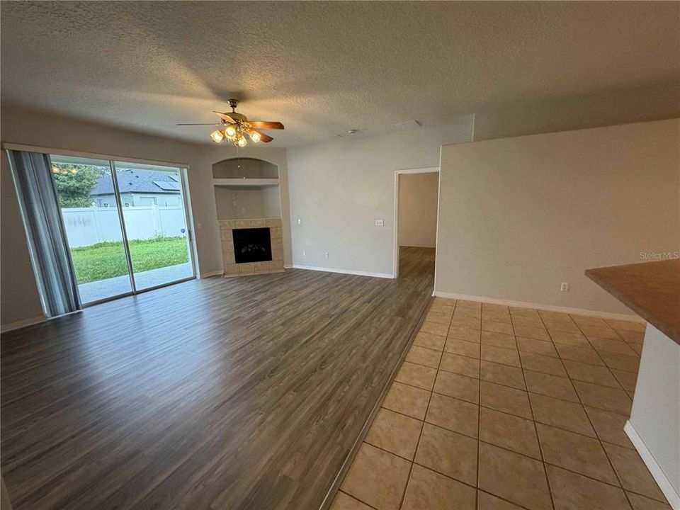 En Renta: $2,895 (4 camas, 2 baños, 2580 Pies cuadrados)