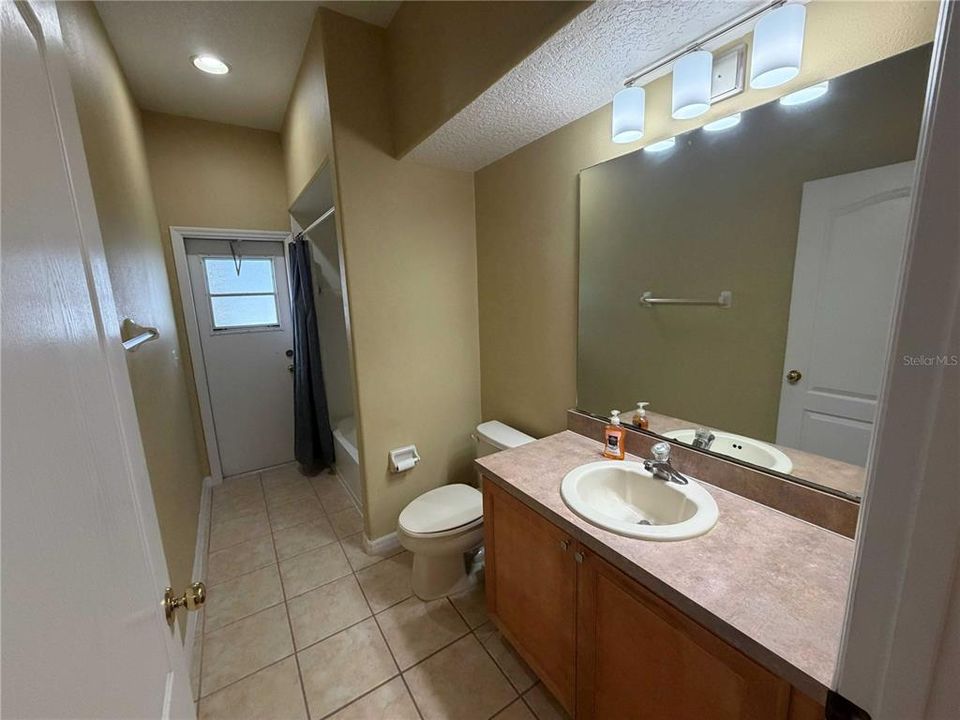 En Renta: $2,895 (4 camas, 2 baños, 2580 Pies cuadrados)