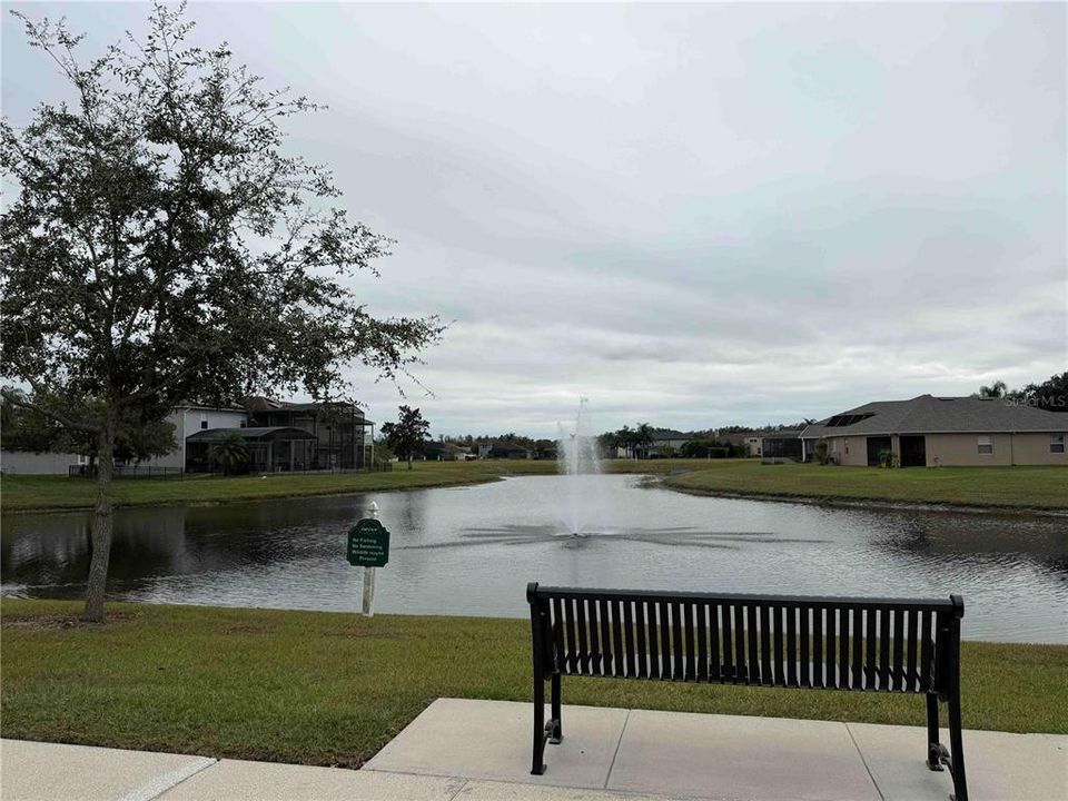 En Renta: $2,895 (4 camas, 2 baños, 2580 Pies cuadrados)