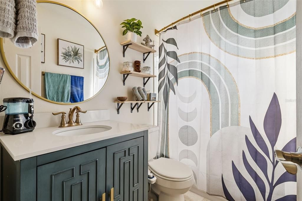 For Sale: $400,000 (3 beds, 2 baths, 1694 Square Feet)