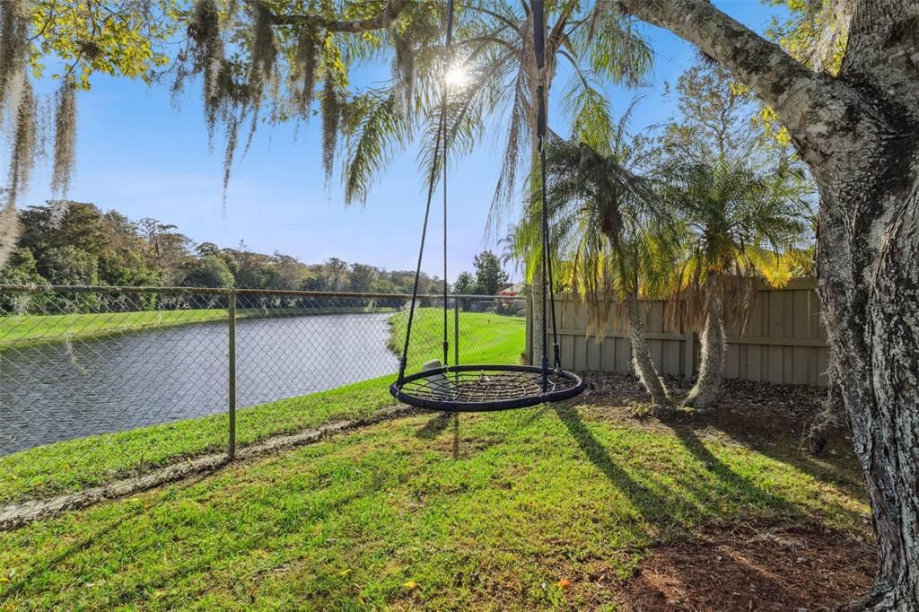 For Sale: $400,000 (3 beds, 2 baths, 1694 Square Feet)