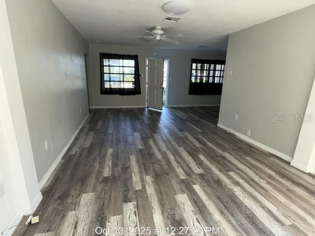 待售: $399,900 (2 贝兹, 2 浴室, 1395 平方英尺)