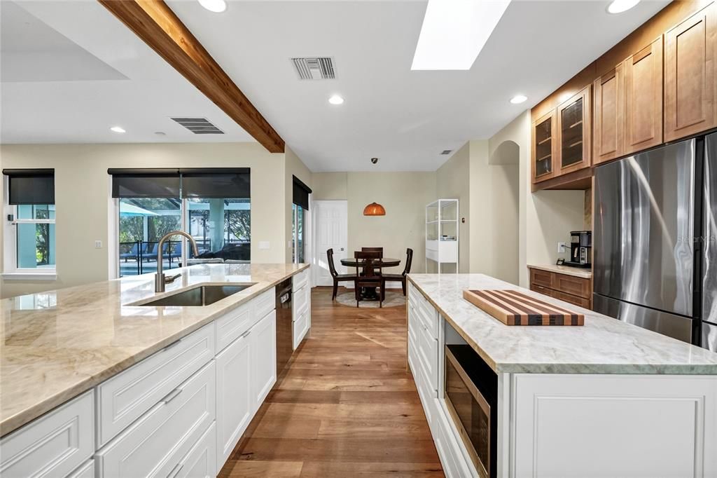 En Renta: $5,750 (4 camas, 2 baños, 2709 Pies cuadrados)